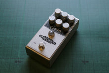Load image into Gallery viewer, Origin Effects Cali76 Compact Bass