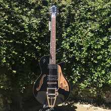 Load image into Gallery viewer, Duesenberg Starplayer TV Black